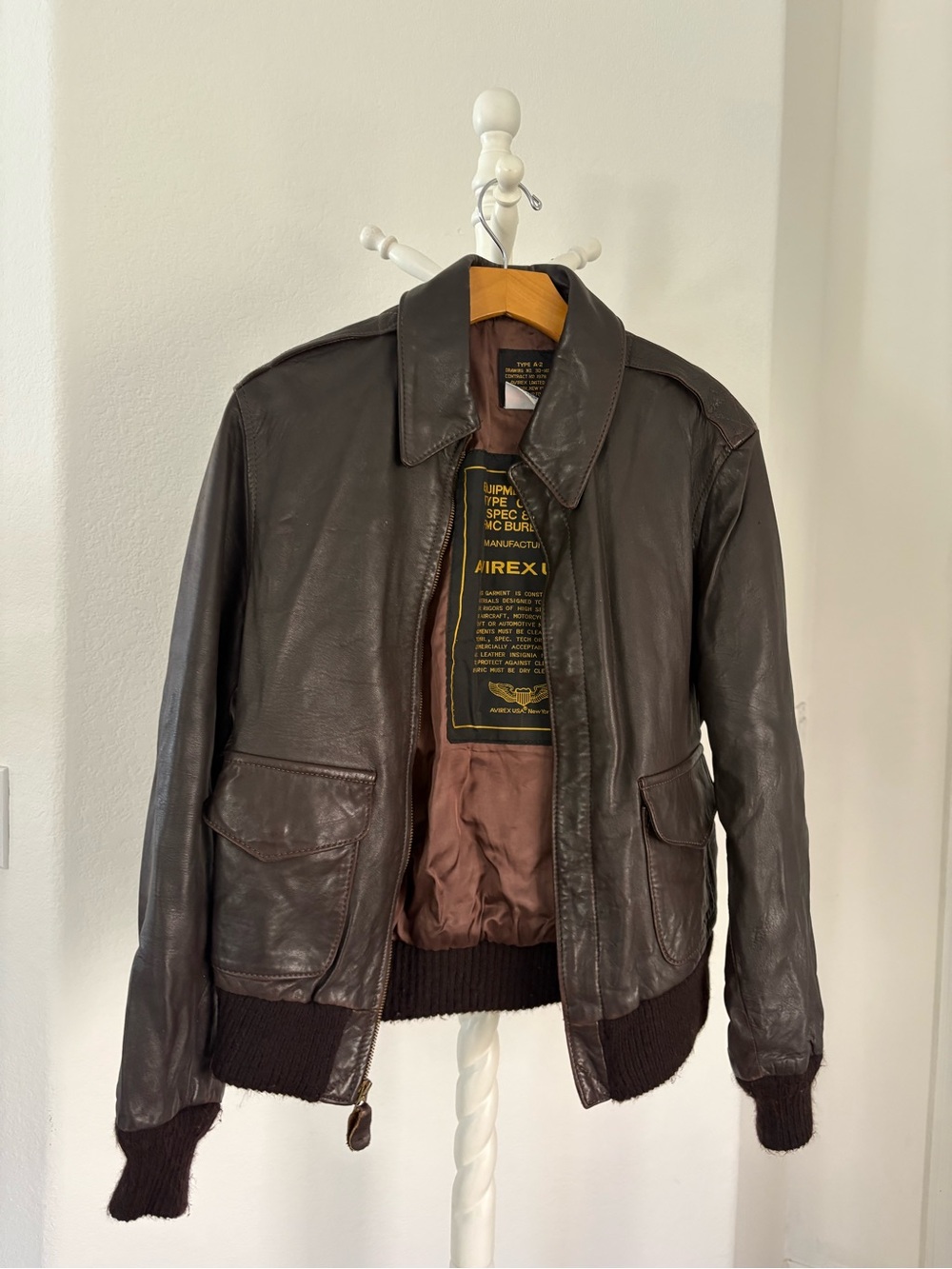 Vintage Avirex USA A-2 Brown Leather Flight Bomber Jacket Size 36